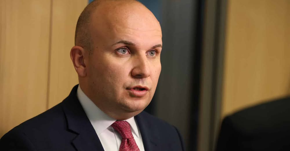 Кючюк: Създаваме нова модерна партия