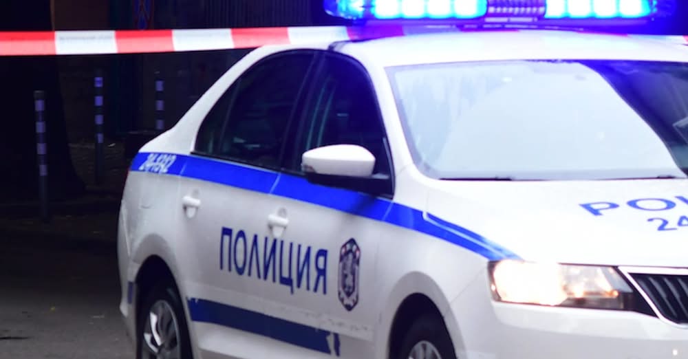В момент на пристъп: 29-годишна, болна от шизофрения, уби с брадва три от четирите си деца