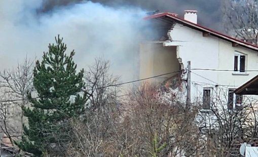 Смразяващи подробности за взрива в Банкя, апокалиптични СНИМКИ