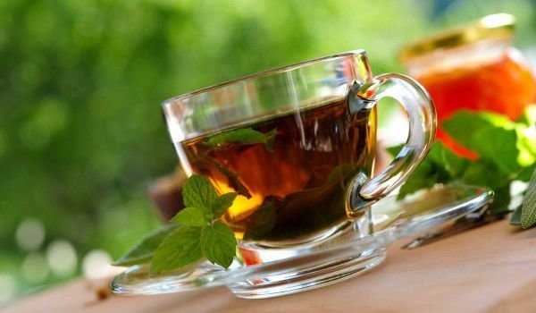 Пиене на чай за отслабване