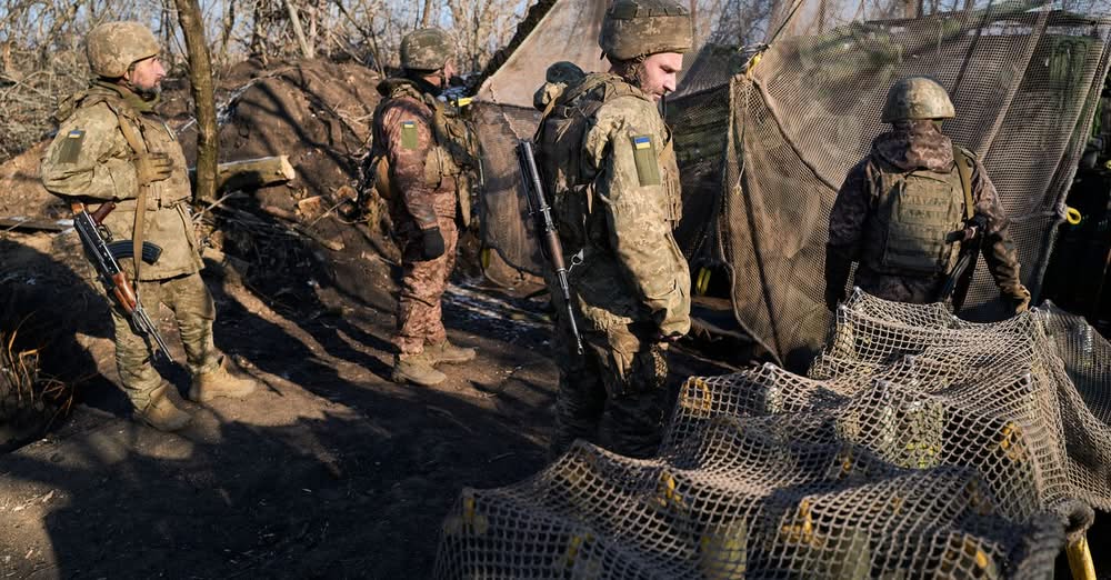 Специални части на ГРУ влязоха в Покровск и започнаха почистване на руските войски