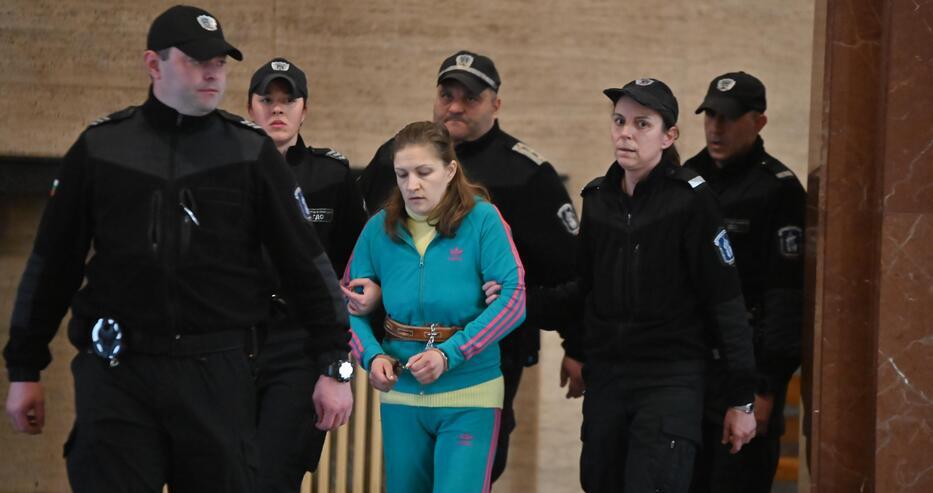 Последните постове на майката от Вакарел: Искала да отключи чакрите на децата си