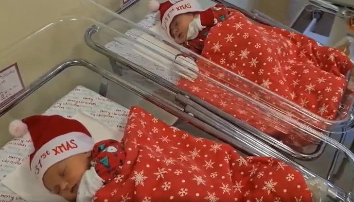 Коледен дух в родилното отделение на русенска болница