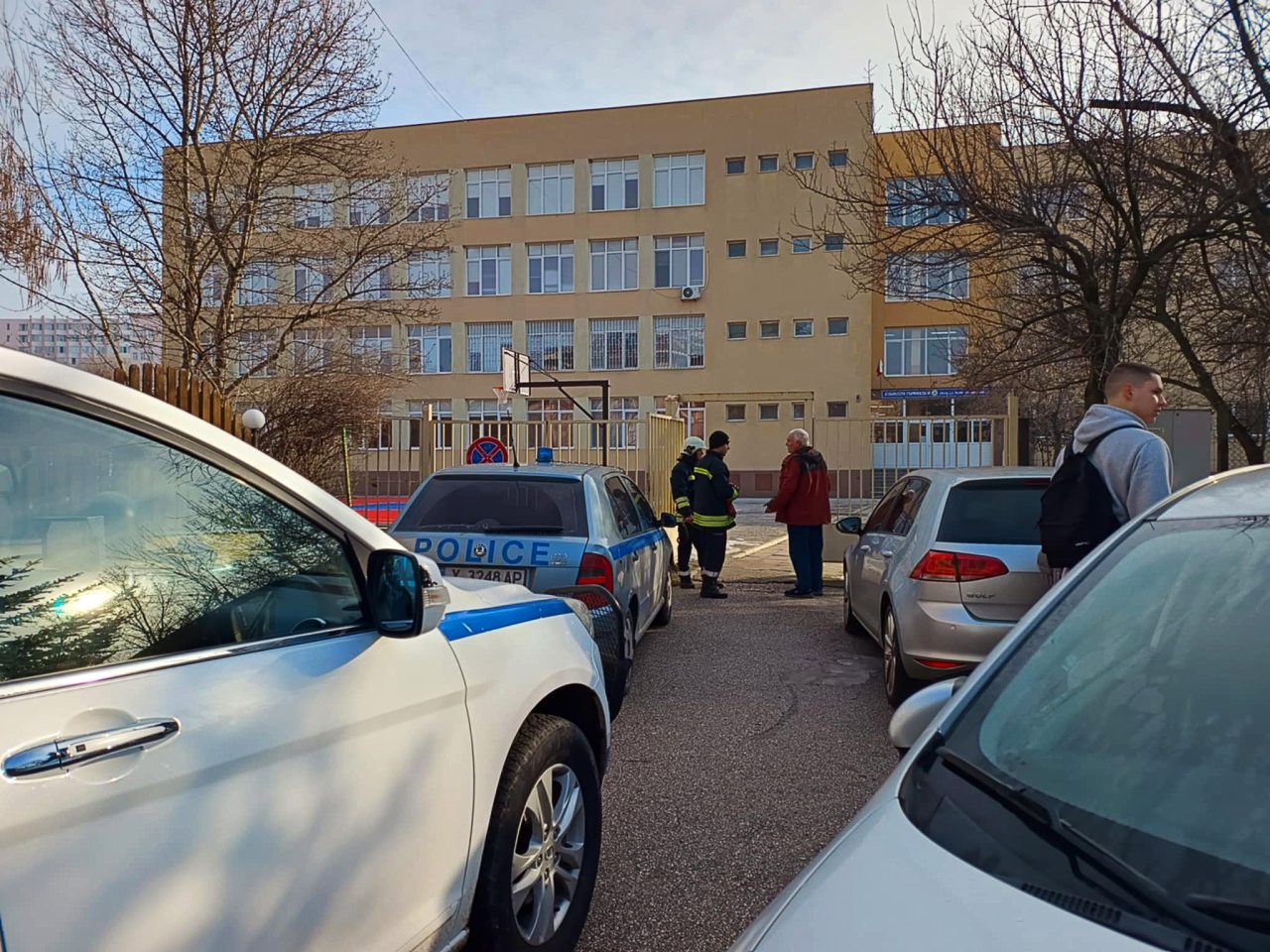 ИЗВЪНРЕДНО: Стрелба в българско училище